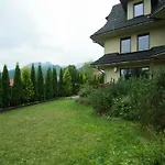 Domino - Chotarz Apartman *